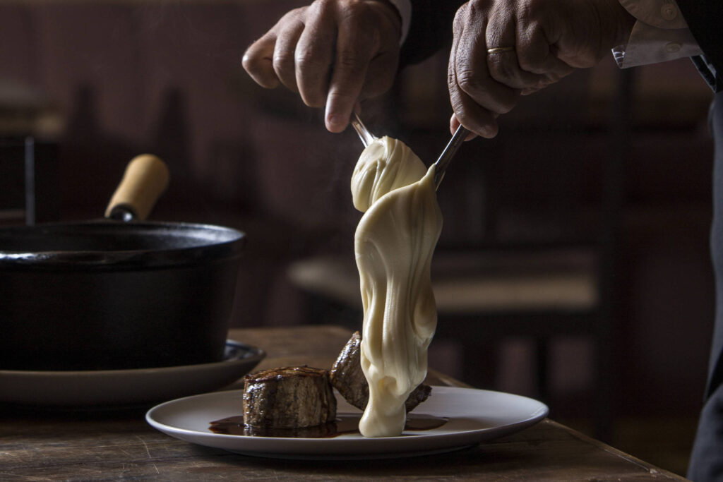 Prato de pirarucu apresentado pelo chef Alex Atala no Folha Gourmet Festival