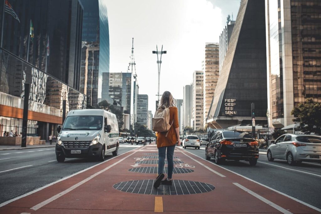 Vista panorâmica da cidade de São Paulo com destaque para a Avenida Paulista e seus arranha-céus